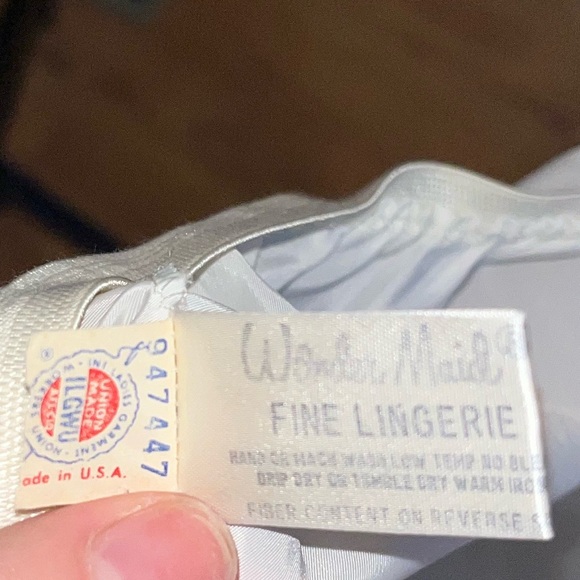 Vintage union made-Womder Maid fine lace trimmed lingerie - Picture 4 of 5
